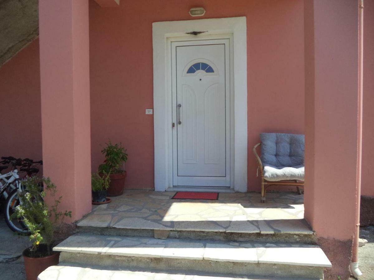 Karoubis Studio Kavallouri Dış mekan fotoğraf